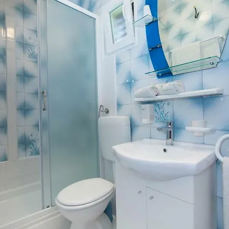 Apartament And Nikol