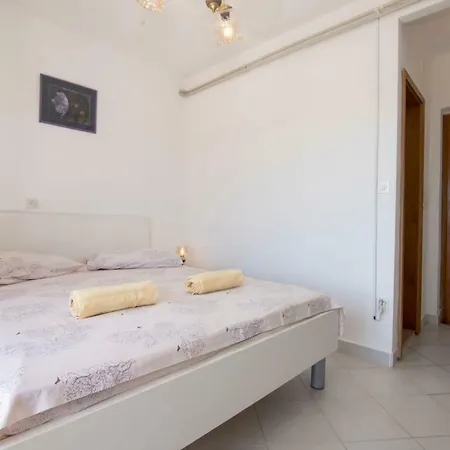 And Nikol Apartament *