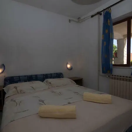 Apartment And Nikol *