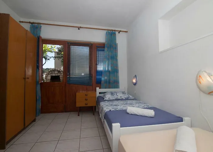 And Nikol Daire Hvar Town